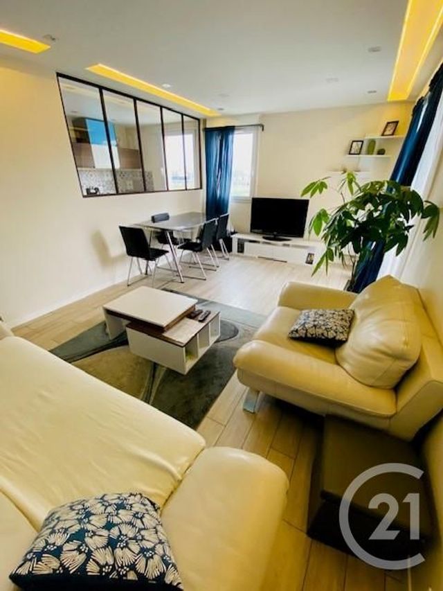 Appartement F3 à louer - 3 pièces - 56.5 m2 - COLOMBES - 92 - ILE-DE-FRANCE - Century 21 Immoside Lecourbe Vaugirard